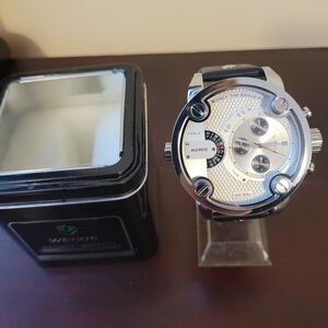 New Dual Time zone White Weide Men’s Fashion Watch with box